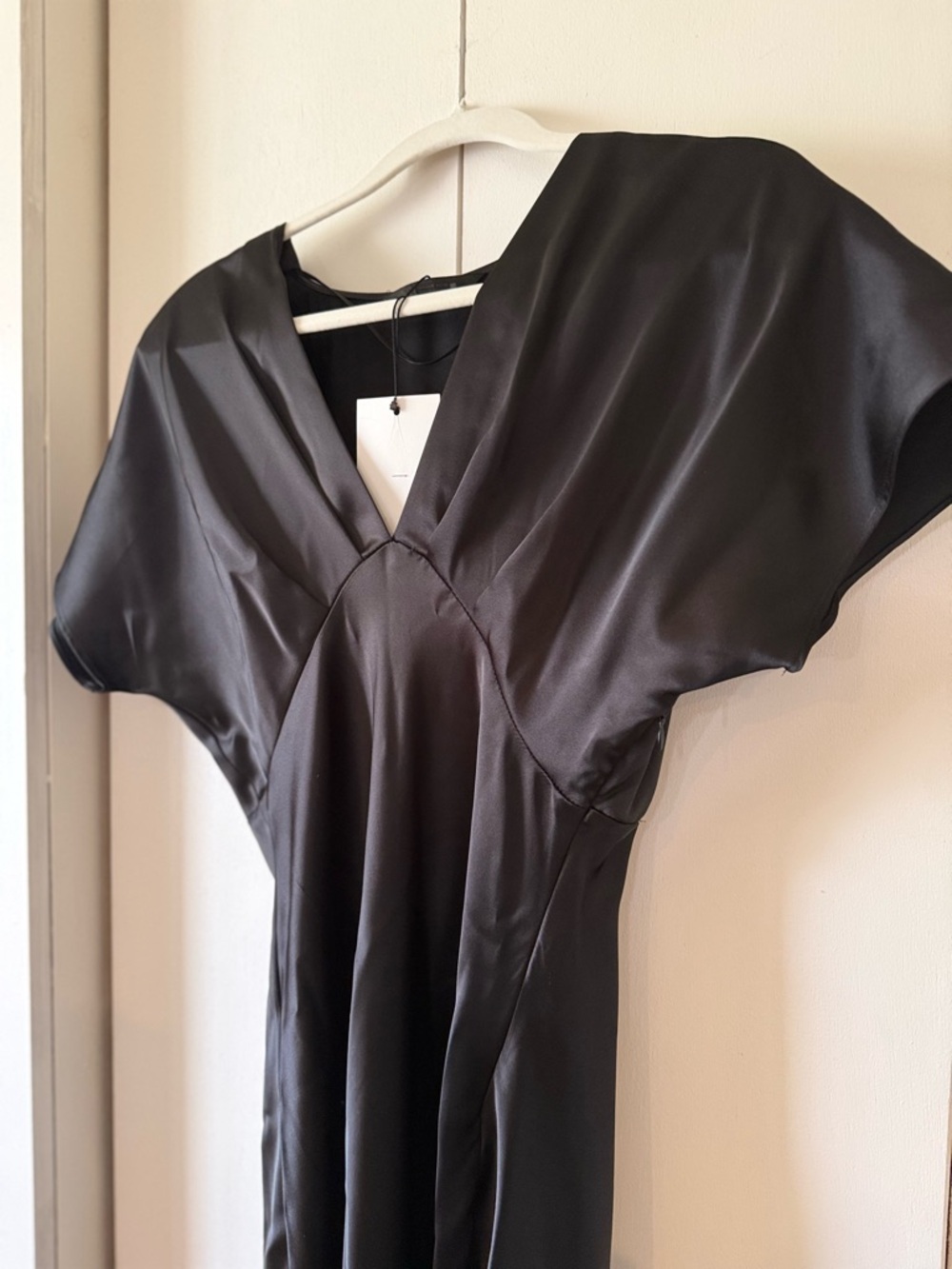 NEW Zara Black Satin Effect V-Neck Midi Slip Dress Size M Puff sleeves - Picture 5 of 13